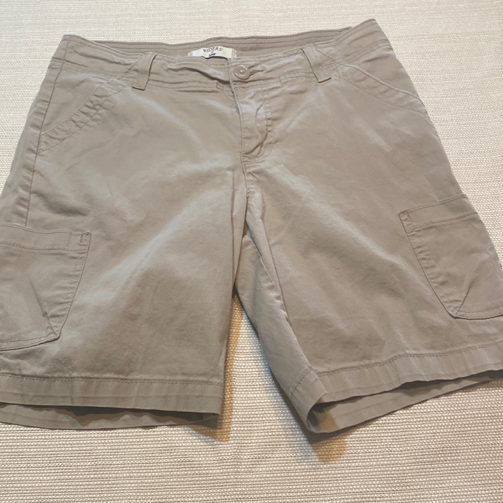 Lee Riders Cargo Shorts Size 6